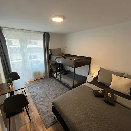 Hub 19 - Mit Balkon Hostal Karlsruhe